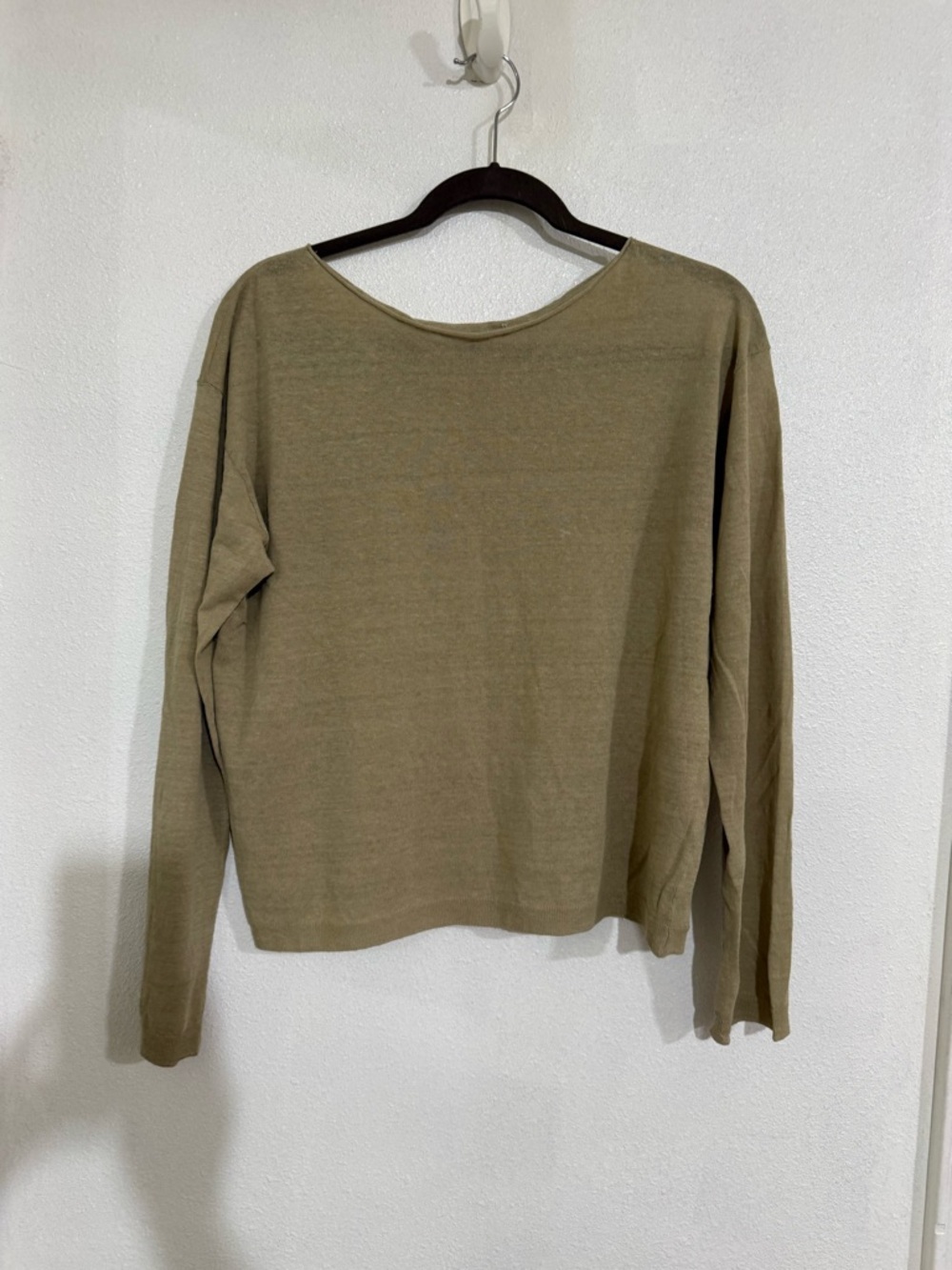 Vince Olive-Tone Lightweight Knit Long Sleeve Top 84% linen